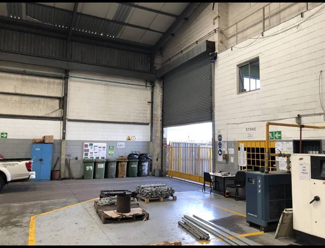 2,893M² FACTORY FOR SALE IN EPPING INDUSTRIAL